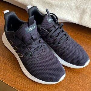 Womens Adidas sneakers